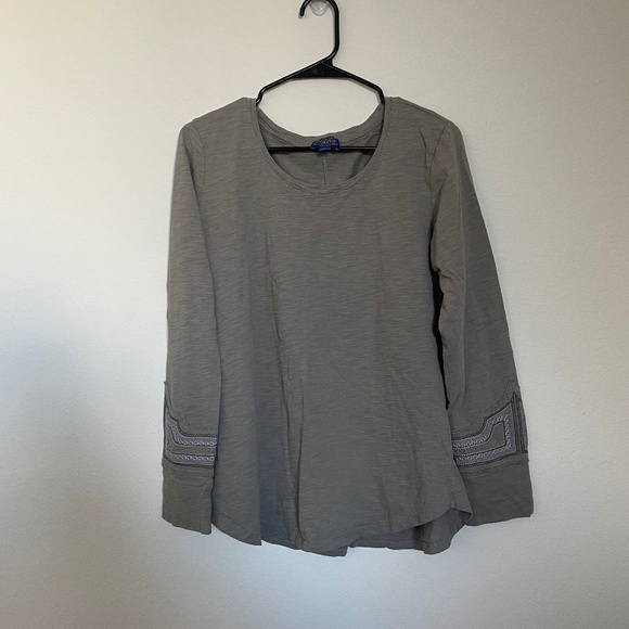 Pendleton Tops - Pendleton Women's Embroidered Sleeve Scoop Neck Top Grey LG